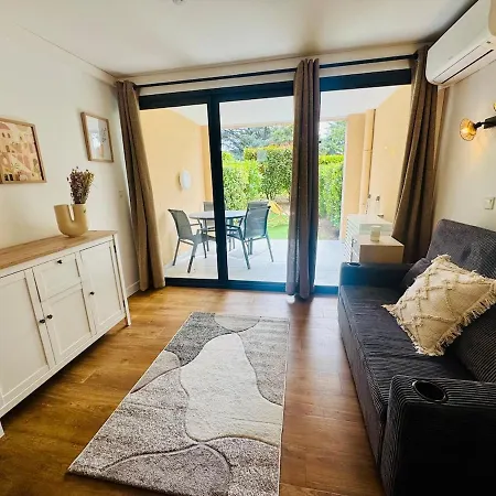 Apartamento Beautiful 2-bedroom - Pool - Private Park - Tennis *